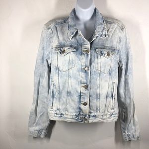 Forever 21 light wash jean jacket size small